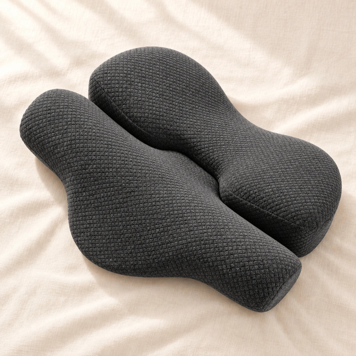 Forma de mariposa de la almohada cervical vista desde arriba